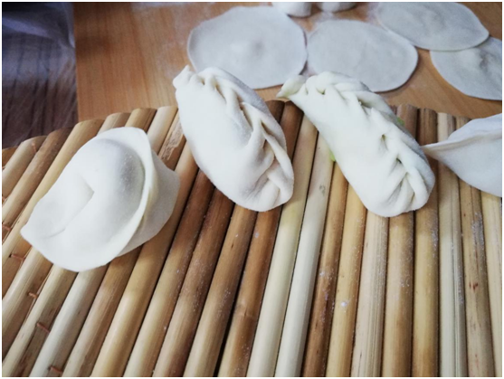 包饺子 包饺子